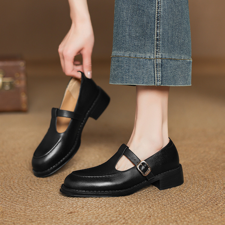 Deep Mouth Flat Shoes - Style s.html