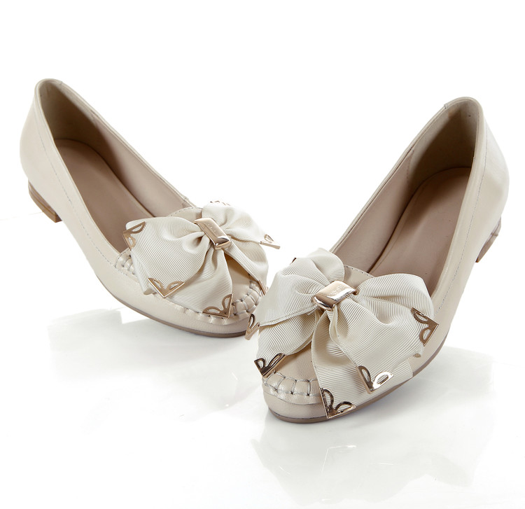fashion-flat-shoes-with-bow-and-low-square-heel_4 Fashion Flat Shoes with Bow and Low Square Heel
